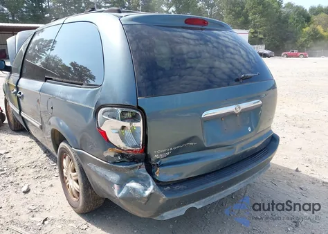 2005 Chrysler Town & Country Touring z USA, uszkodzony, nr VIN 2C4GP54L25R232933